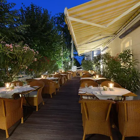 Roewers Privathotel & Spa-3